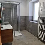 Ξενοδοχείο με διαμερίσματα The At