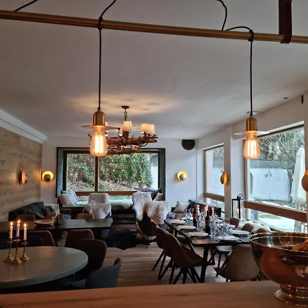 Apartmanhotel The At 3*