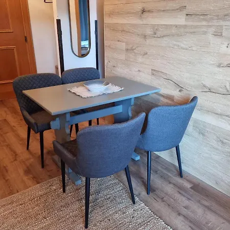 The At Apartmanhotel 3*