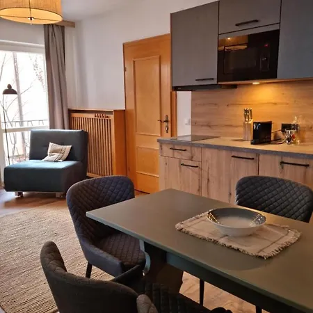 The At バードガシュタイン